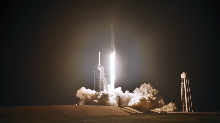 Photo of SpaceX Dragon Successfully Docks WITH ISS
